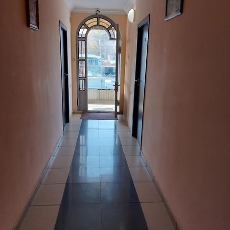 Rp Hotel- Hostel Єреван Екстер'єр фото