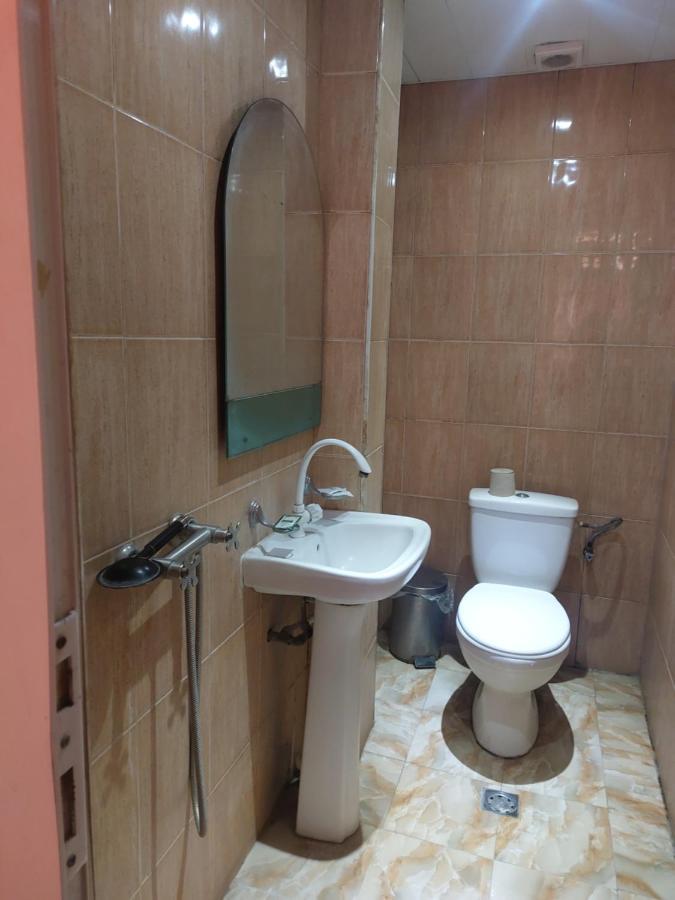 Rp Hotel- Hostel Єреван Екстер'єр фото
