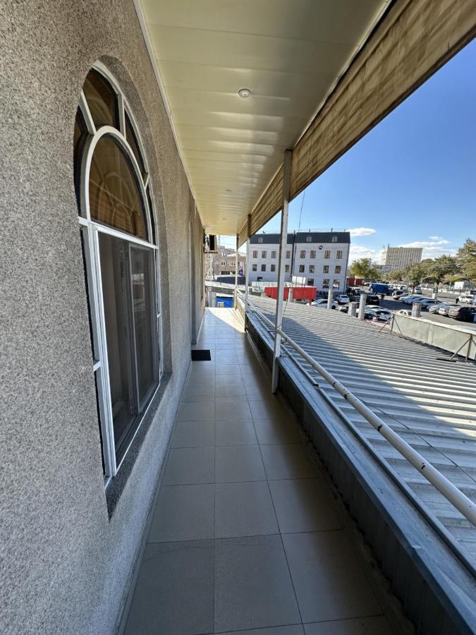Rp Hotel- Hostel Єреван Екстер'єр фото