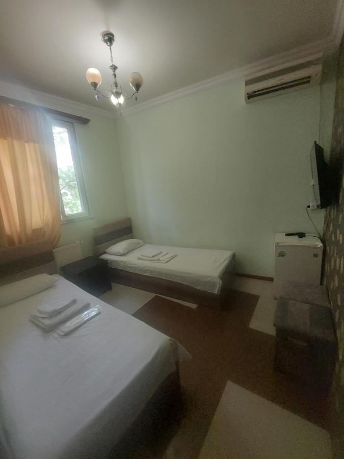 Rp Hotel- Hostel Єреван Екстер'єр фото
