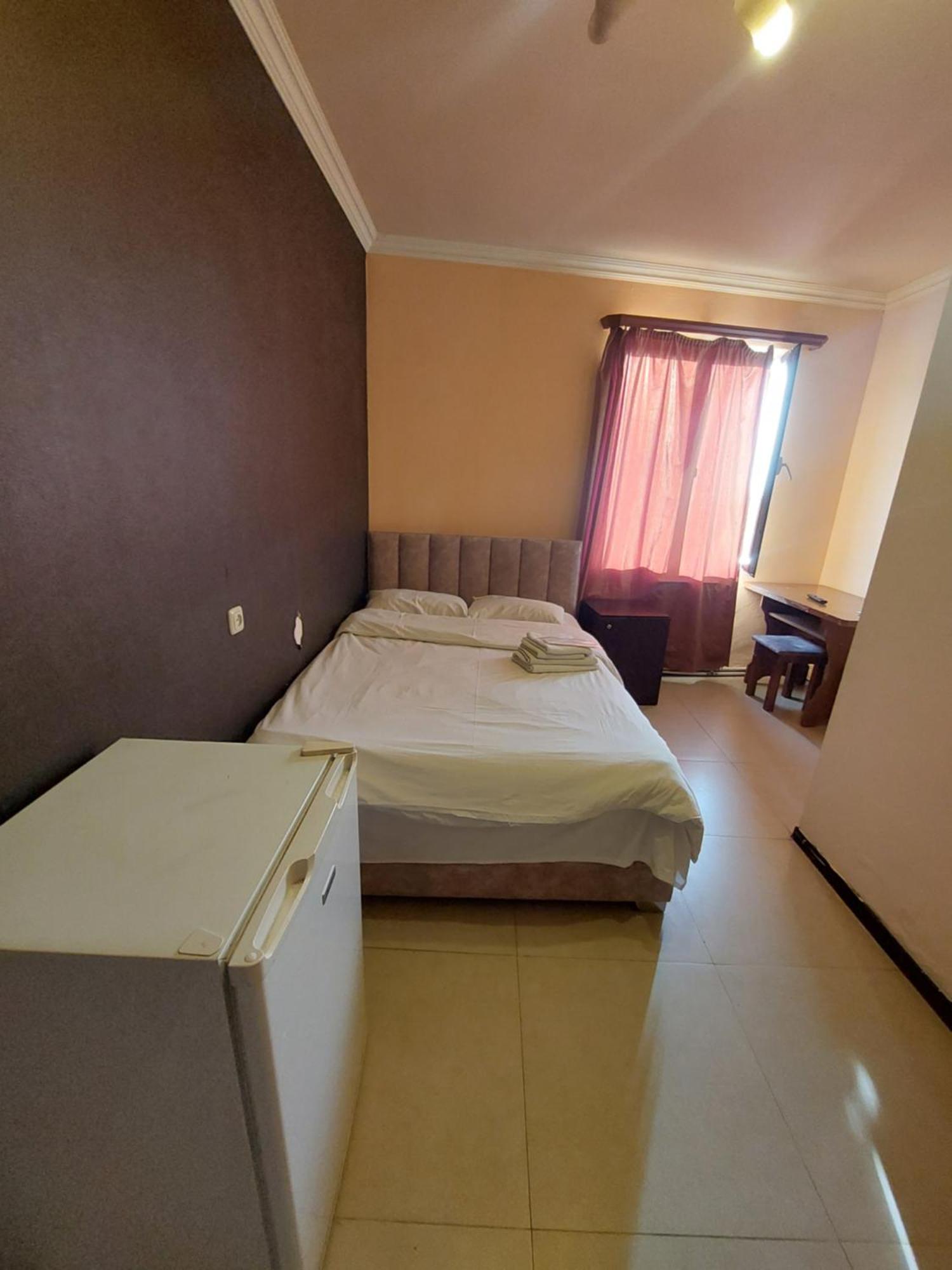 Rp Hotel- Hostel Єреван Екстер'єр фото