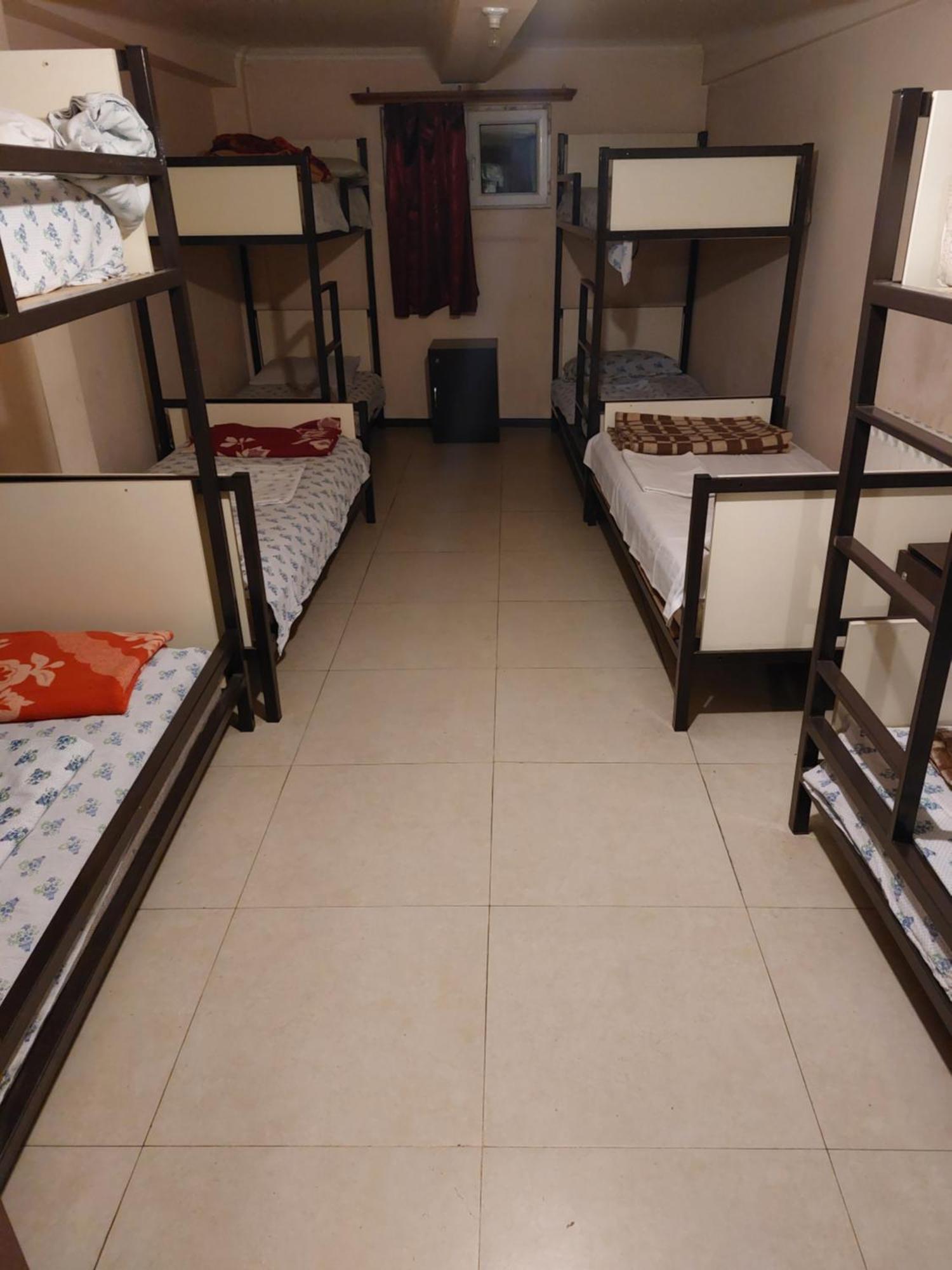 Rp Hotel- Hostel Єреван Екстер'єр фото