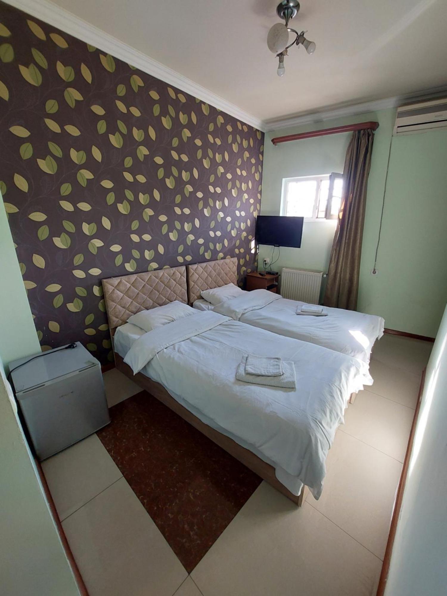 Rp Hotel- Hostel Єреван Екстер'єр фото