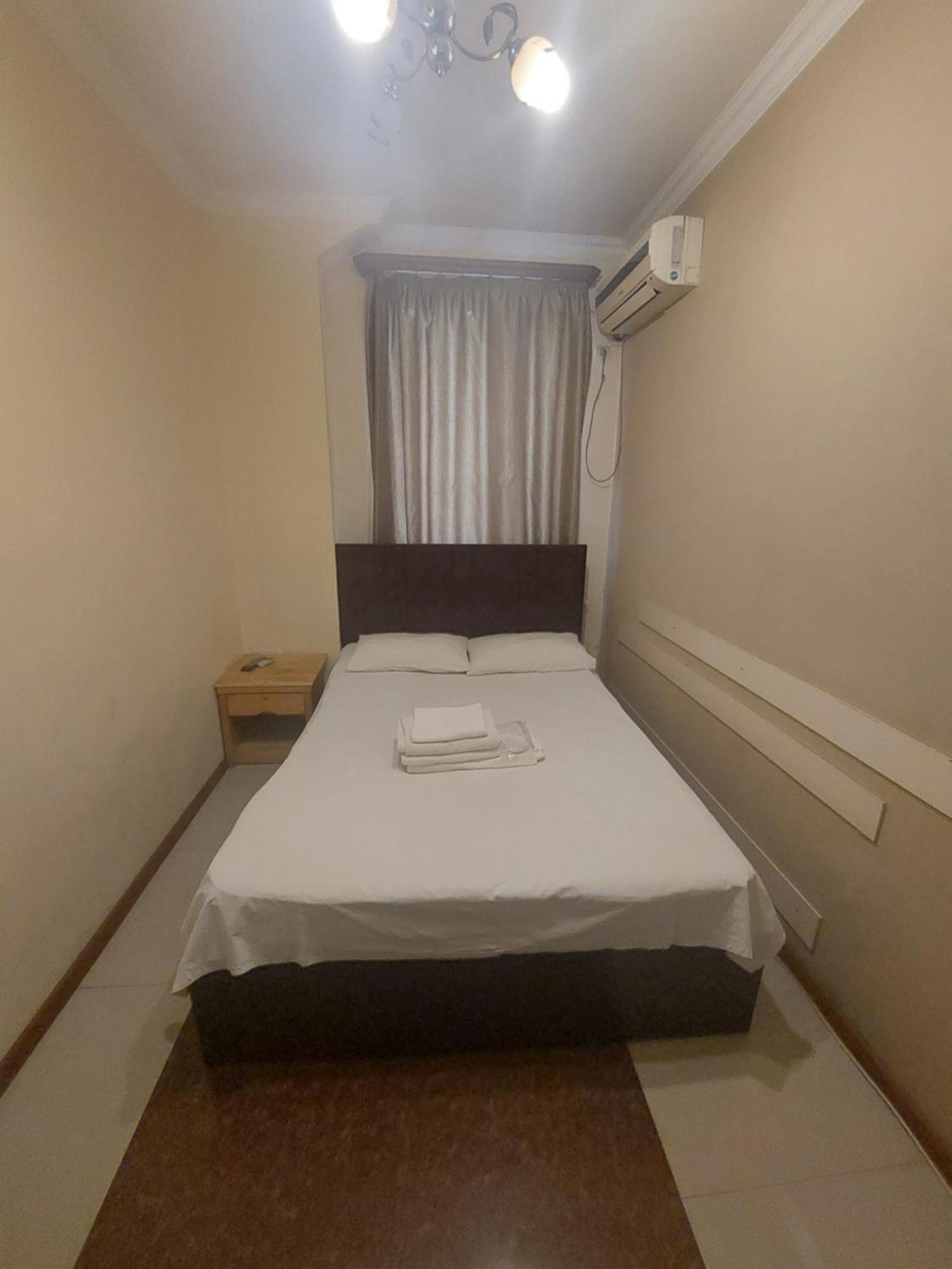 Rp Hotel- Hostel Єреван Екстер'єр фото